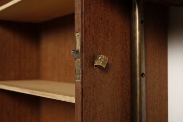 MEO MARINO : attribuito. Libreria, esecuzione Ebanisteria Anfodillo, Venezia  - Asta Asta 397 | DESIGN E ARTI DECORATIVE DEL NOVECENTO Online - Associazione Nazionale - Case d'Asta italiane