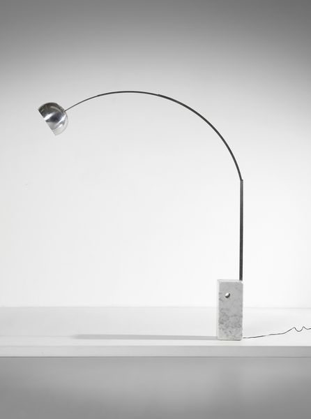 CASTIGLIONI ACHILLE (1918 - 2002) : Lampada da terra Arco per Flos  - Asta Asta 397 | DESIGN E ARTI DECORATIVE DEL NOVECENTO Online - Associazione Nazionale - Case d'Asta italiane