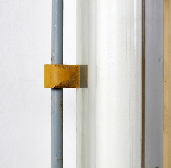 MANIFATTURA TEDESCA : Coppia di lampade da parete  - Asta Asta 397 | DESIGN E ARTI DECORATIVE DEL NOVECENTO Online - Associazione Nazionale - Case d'Asta italiane