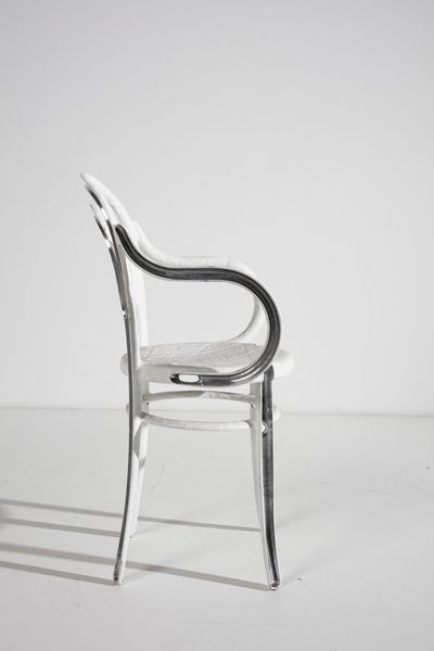 SALVETTI ANDREA (n. 1967) : Coppia di poltrone Re-Thonet  - Asta Asta 397 | DESIGN E ARTI DECORATIVE DEL NOVECENTO Online - Associazione Nazionale - Case d'Asta italiane