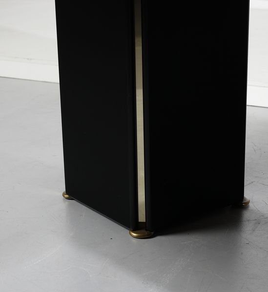 SCARPA AFRA (1937 -2011) & TOBIA (n. 1935) : Tavolo serie Artona per Maxalto  - Asta Asta 397 | DESIGN E ARTI DECORATIVE DEL NOVECENTO Online - Associazione Nazionale - Case d'Asta italiane