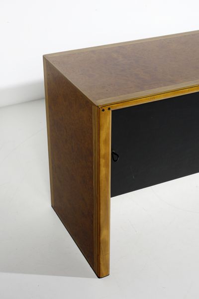 SCARPA AFRA (1937 -2011) & TOBIA (n. 1935) : Consolle serie Artona per Maxalto  - Asta Asta 397 | DESIGN E ARTI DECORATIVE DEL NOVECENTO Online - Associazione Nazionale - Case d'Asta italiane