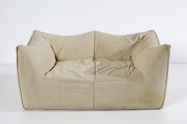 BELLINI MARIO (n. 1935) : Divano Le Bambole per B&B  - Asta Asta 397 | DESIGN E ARTI DECORATIVE DEL NOVECENTO Online - Associazione Nazionale - Case d'Asta italiane