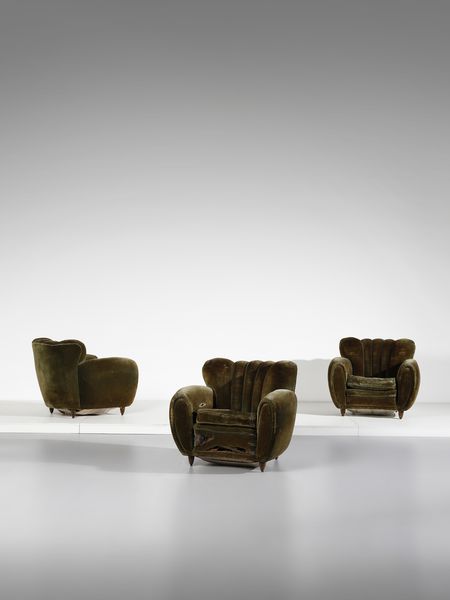 BORSANI OSVALDO (1911 - 1985) : attribuito. Tre poltrone  - Asta Asta 397 | DESIGN E ARTI DECORATIVE DEL NOVECENTO Online - Associazione Nazionale - Case d'Asta italiane