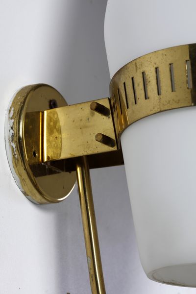 STILNOVO : Coppia di grandi appliques  - Asta Asta 397 | DESIGN E ARTI DECORATIVE DEL NOVECENTO Online - Associazione Nazionale - Case d'Asta italiane