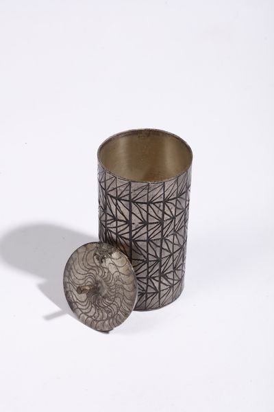 CELESTINO GALLINARO, ATELIER RASA, ATELIER DES ORFEVRES, RENATO VANZELLI, MARCO RIGOVACCA : Gruppo di otto ciotole per Scuola padovana del Selvatico  - Asta Asta 397 | DESIGN E ARTI DECORATIVE DEL NOVECENTO Online - Associazione Nazionale - Case d'Asta italiane