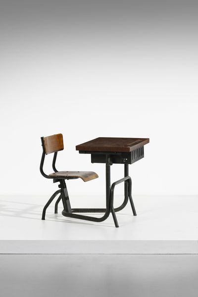 PROUV� JEAN  (1901 - 1984) : attribuito. Banco d' asilo  - Asta Asta 397 | DESIGN E ARTI DECORATIVE DEL NOVECENTO Online - Associazione Nazionale - Case d'Asta italiane