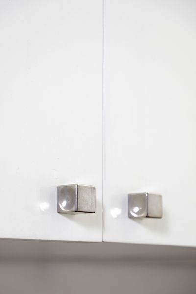 PARISI ICO (1916 - 1996) : Armadio a ponte con divano  - Asta Asta 397 | DESIGN E ARTI DECORATIVE DEL NOVECENTO Online - Associazione Nazionale - Case d'Asta italiane