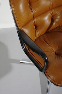 POLLOCK CHARLES (1930 - 2013) : Sei poltroncine girevoli Kiga per Knoll  - Asta Asta 397 | DESIGN E ARTI DECORATIVE DEL NOVECENTO Online - Associazione Nazionale - Case d'Asta italiane