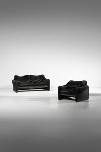 MAGISTRETTI VICO (1920 - 2006) - Poltrona e divano Maralunga per Cassina
