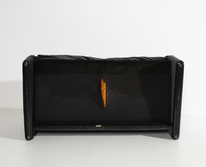 MAGISTRETTI VICO (1920 - 2006) : Poltrona e divano Maralunga per Cassina  - Asta Asta 397 | DESIGN E ARTI DECORATIVE DEL NOVECENTO Online - Associazione Nazionale - Case d'Asta italiane