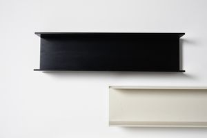 WIRZ WALTER (n. 1947) : Sei  mensole  - Asta Asta 397 | DESIGN E ARTI DECORATIVE DEL NOVECENTO Online - Associazione Nazionale - Case d'Asta italiane