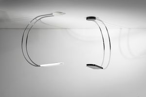 GECCHELIN BRUNO (n. 1939) - Coppia di lampade da soffitto/da parete Gesto per Skipper