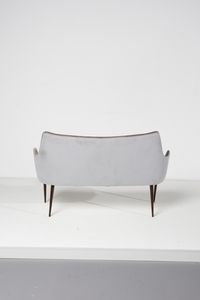 BORSANI OSVALDO (1911 - 1985) : Divanetto P35 per Arredamenti Borsani, Varedo  - Asta Asta 397 | DESIGN E ARTI DECORATIVE DEL NOVECENTO Online - Associazione Nazionale - Case d'Asta italiane