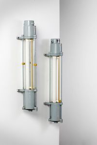 MANIFATTURA TEDESCA - Coppia di lampade da parete