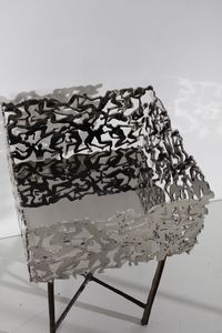 SIERAKOWSKI PIOTR (n. 1957) : Coppia di tavolini Herculanum  - Asta Asta 397 | DESIGN E ARTI DECORATIVE DEL NOVECENTO Online - Associazione Nazionale - Case d'Asta italiane