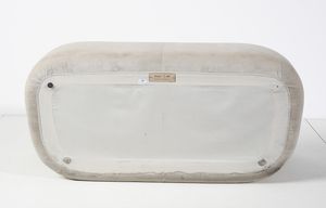 CELESTINO CRISTINA (n. 1980) : Divano Visiera per Design Attico  - Asta Asta 397 | DESIGN E ARTI DECORATIVE DEL NOVECENTO Online - Associazione Nazionale - Case d'Asta italiane