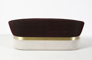 CELESTINO CRISTINA (n. 1980) : Divano Visiera per Design Attico  - Asta Asta 397 | DESIGN E ARTI DECORATIVE DEL NOVECENTO Online - Associazione Nazionale - Case d'Asta italiane