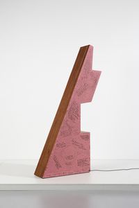 H. OLLARY : Pink God, scultura luminosa  - Asta Asta 397 | DESIGN E ARTI DECORATIVE DEL NOVECENTO Online - Associazione Nazionale - Case d'Asta italiane