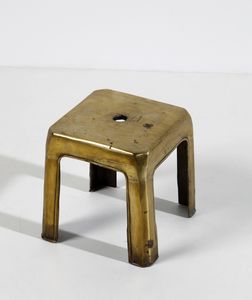 LOCATELLI MASSIMILIANO (n. 1967) : Coppia di sgabelli CAI-GHE  - Asta Asta 397 | DESIGN E ARTI DECORATIVE DEL NOVECENTO Online - Associazione Nazionale - Case d'Asta italiane