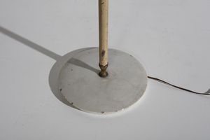 LELII ANGELO (1911 - 1979) : Lampada da terra per Arredoluce, Monza  - Asta Asta 397 | DESIGN E ARTI DECORATIVE DEL NOVECENTO Online - Associazione Nazionale - Case d'Asta italiane