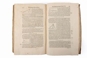 Diofanto di Alessandria : Arithmeticorum libri sex, et de numeris multangulis liber unus. Nunc primum Graece & Latine editi, atque commentariis illustrati. Auctore C. G. Bacheto.  - Asta Libri, Autografi e Stampe - Associazione Nazionale - Case d'Asta italiane