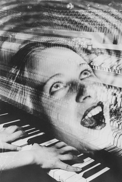 Heinz Hajek-Halke : The popular song  - Asta Fotografia - Associazione Nazionale - Case d'Asta italiane