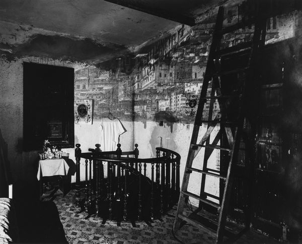 Abelardo Morell : Camera obscura image of Havana. Looking South East in room ladder  - Asta Fotografia - Associazione Nazionale - Case d'Asta italiane