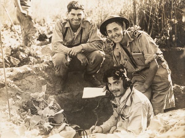 ROBERT CAPA : Siciclian landings  - Asta Fotografia - Associazione Nazionale - Case d'Asta italiane