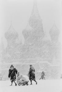 PIERGIORGIO BRANZI - Diario Moscovita - nevicata sulla piazza Rossa