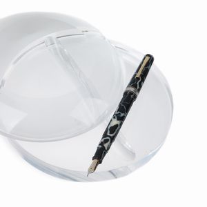 OMAS : OMAS GALILEO GALILEI 650� ANNIVERSARIO DELLO STUDIO DI PISA (1343 - 1993) PENNA STILOGRAFICA N. 722/4962  - Asta Orologi e penne - Associazione Nazionale - Case d'Asta italiane