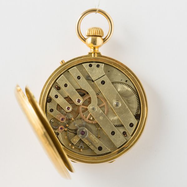 Orologio da tasca, anonimo, cassa in oro 18 kt, movimento con scappamento ad ancora, quadrante in smalto bianco, smalto sulla couvette raffigurante Vittorio Emanuele, 1870 circa, gr 82, 44 mm  - Asta Pocket Watches - Associazione Nazionale - Case d'Asta italiane