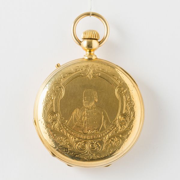 Orologio da tasca, anonimo, cassa in oro 18 kt, movimento con scappamento ad ancora, quadrante in smalto bianco, smalto sulla couvette raffigurante Vittorio Emanuele, 1870 circa, gr 82, 44 mm  - Asta Pocket Watches - Associazione Nazionale - Case d'Asta italiane
