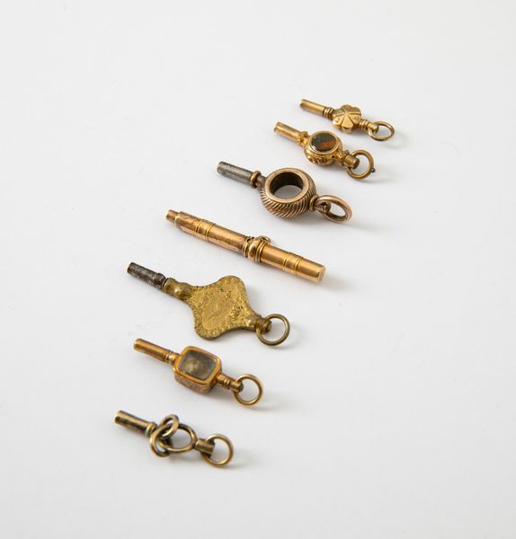 Lotto composto da  7 chiavette per orologi da tasca in metallo.  - Asta Pocket Watches - Associazione Nazionale - Case d'Asta italiane