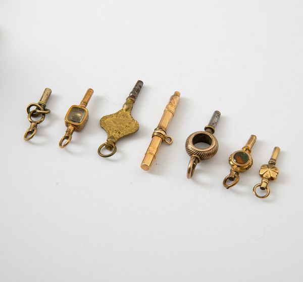 Lotto composto da  7 chiavette per orologi da tasca in metallo.  - Asta Pocket Watches - Associazione Nazionale - Case d'Asta italiane