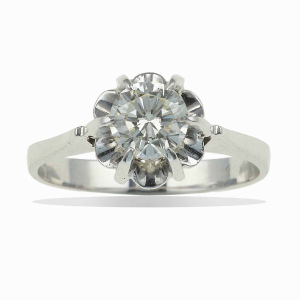 Anello con diamante taglio brillante di ct 0.70 circa  - Asta Gioielli - Associazione Nazionale - Case d'Asta italiane