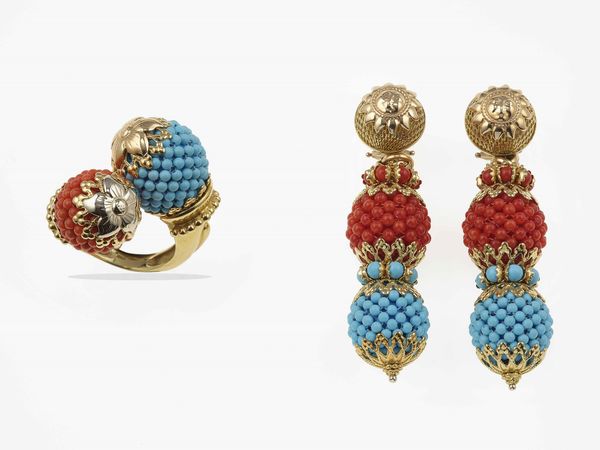 Demi-parure composta da anello ed orecchini in corallo e pasta di turchese  - Asta Gioielli - Associazione Nazionale - Case d'Asta italiane