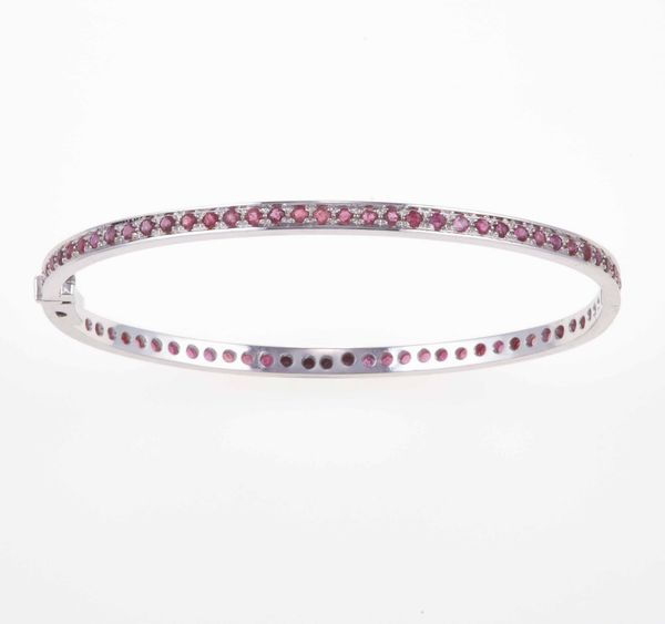 Bracciale rigido con rubini  - Asta Gioielli - Associazione Nazionale - Case d'Asta italiane