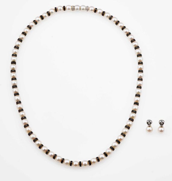 Lotto composto da collana di perle con onice ed una paio di orecchini di perle con diamanti  - Asta Gioielli - Associazione Nazionale - Case d'Asta italiane