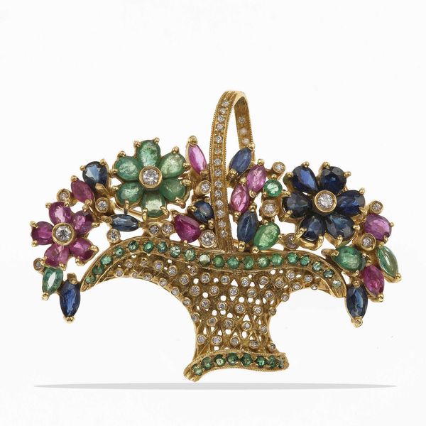 Spilla cestino di fiori con zaffiri, smeraldi, rubini e diamanti  - Asta Gioielli - Associazione Nazionale - Case d'Asta italiane