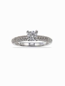 Anello con diamante taglio brillante di ct 0.60 circa  - Asta Gioielli - Associazione Nazionale - Case d'Asta italiane