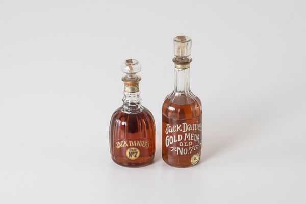 Jack Daniels, Tennessee Whiskey Decanter  - Asta Whisky & Co. - Associazione Nazionale - Case d'Asta italiane