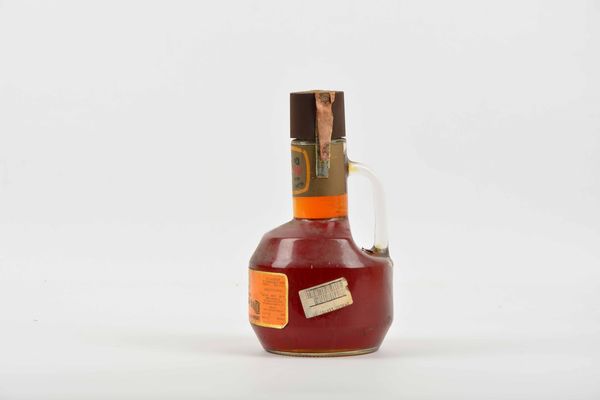 Old Grand Dad 1973, Kentucky Bourbon Whiskey  - Asta Whisky & Co. - Associazione Nazionale - Case d'Asta italiane