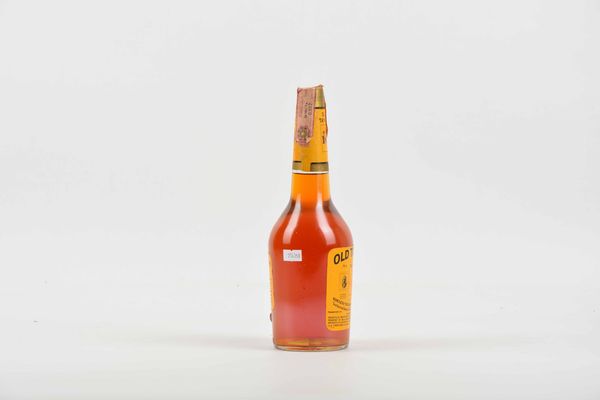 Old Taylor 1974, Kentucky Bourbon Whiskey  - Asta Whisky & Co. - Associazione Nazionale - Case d'Asta italiane