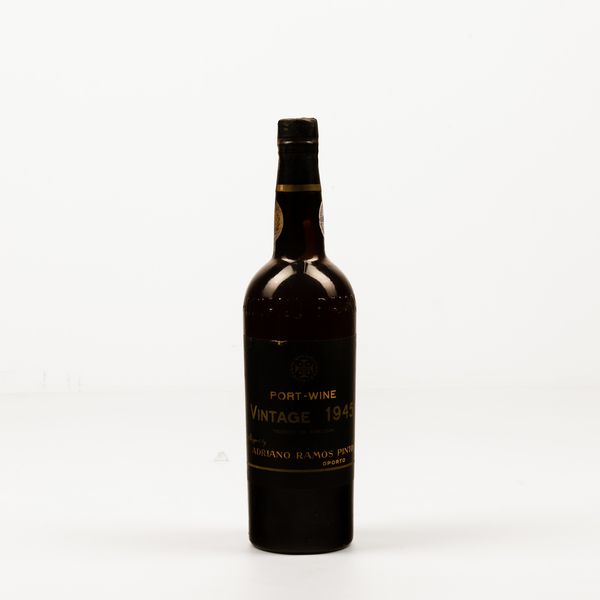 Port Wine, Ramos Pinto 1945  - Asta Whisky & Co. - Associazione Nazionale - Case d'Asta italiane