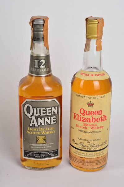 Queen Anne, Queen Elizabeth, Scotch Whisky  - Asta Whisky & Co. - Associazione Nazionale - Case d'Asta italiane