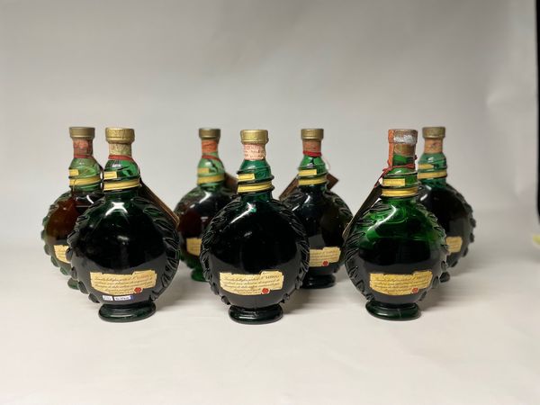 Vecchia Romagna Qualit Rara, Collezione  - Asta Whisky & Co. - Associazione Nazionale - Case d'Asta italiane