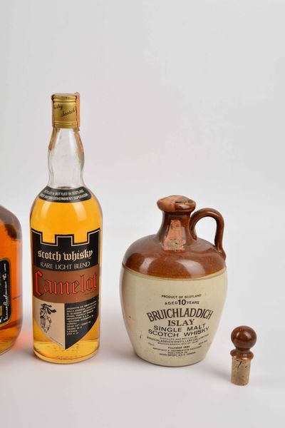 Bruichladdich, The Seven, Buchanan's, Camelot, Scotch Whisky  - Asta Whisky & Co. - Associazione Nazionale - Case d'Asta italiane