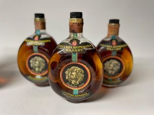 Vecchia Romagna, Etichetta Nera  - Asta Whisky & Co. - Associazione Nazionale - Case d'Asta italiane