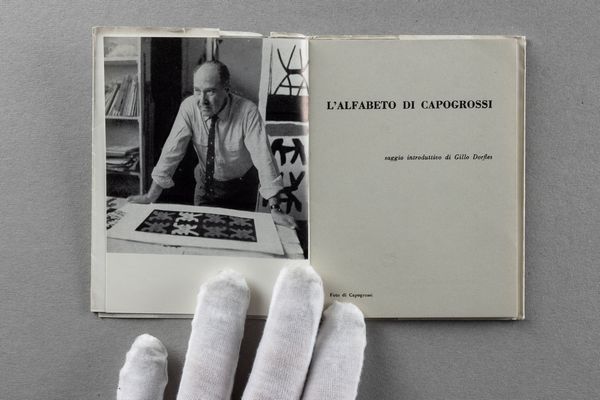 Giuseppe Capogrossi : L'alfabeto di Capogrossi  - Asta Libri d'Artista e Cataloghi d'Arte - Associazione Nazionale - Case d'Asta italiane